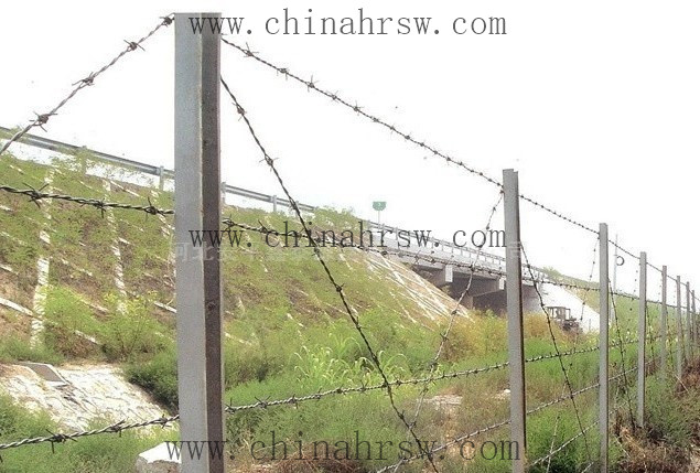 刺絲滾籠安裝圖 刺絲滾籠安裝圖