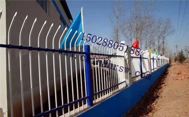 鐵路圍欄生產(chǎn)廠家 鐵路圍欄生產(chǎn)廠家