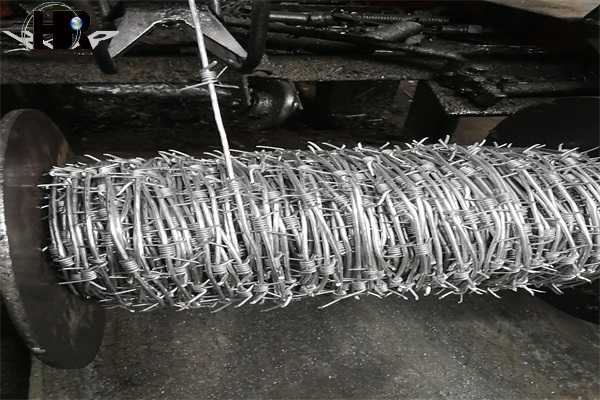 熱鍍鋅刺繩的特點(diǎn)及優(yōu)勢 熱鍍鋅刺繩的特點(diǎn)及優(yōu)勢