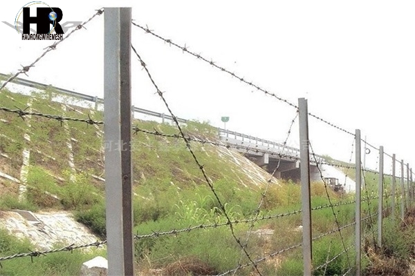 刀片刺繩在高鐵方面的應用 刀片刺繩在高鐵方面的應用